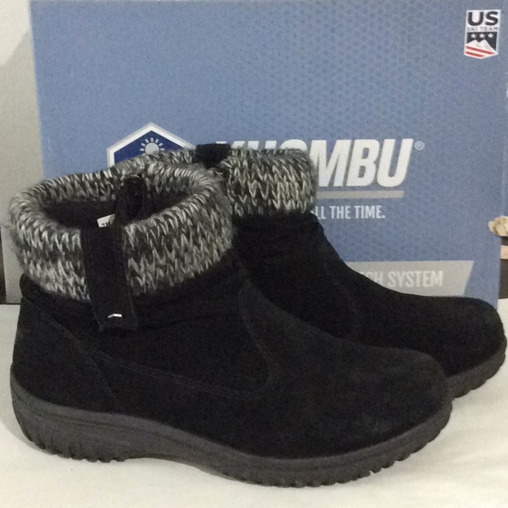 Size 7  Khombu "Laura" Black Ankle Booties - Suede Winter/Snow Boots